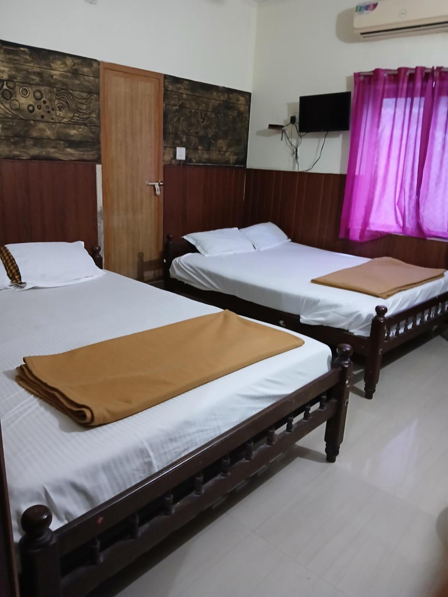 Avanti Inn Guruvayur Exterior photo