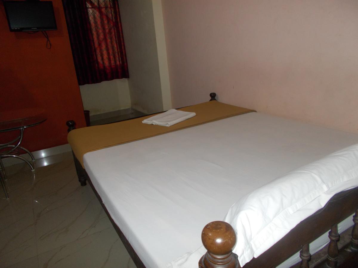 Avanti Inn Guruvayur Exterior photo